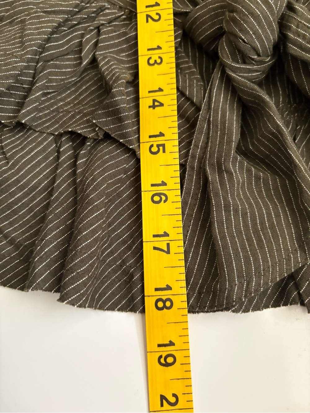 Olivaceous Small Green Ruffle Peplum Tie-Front Ruffle 3/4 Sleeve Blouse - Picture 10 of 10